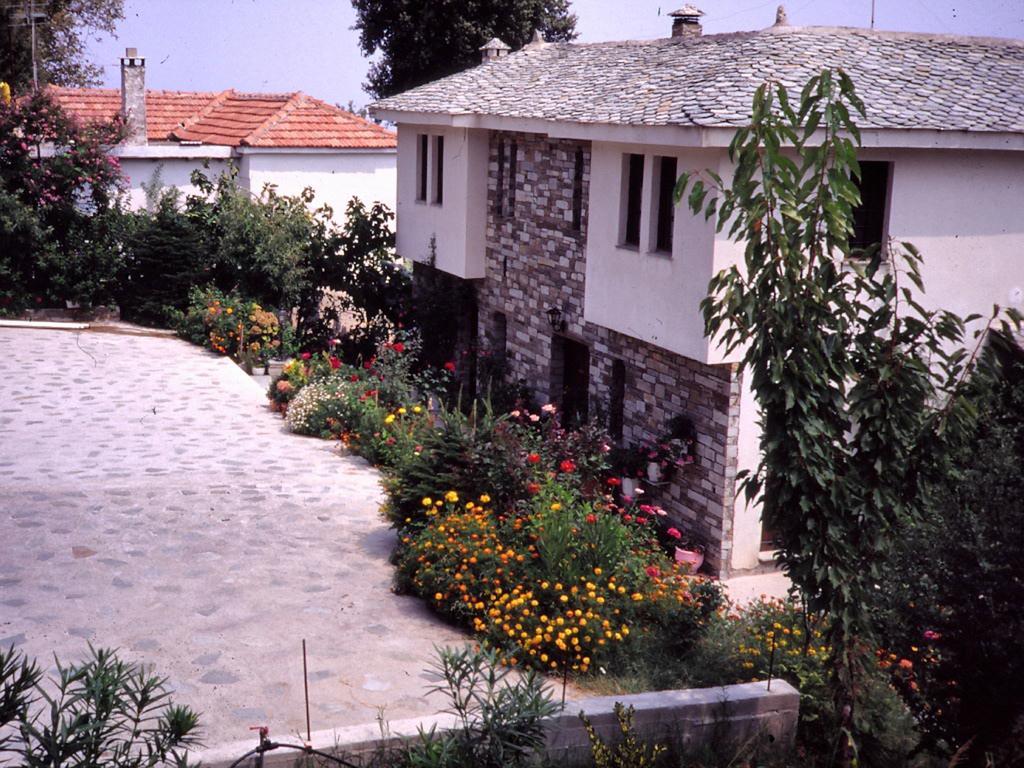 Villa Georgie Цагарада Екстериор снимка